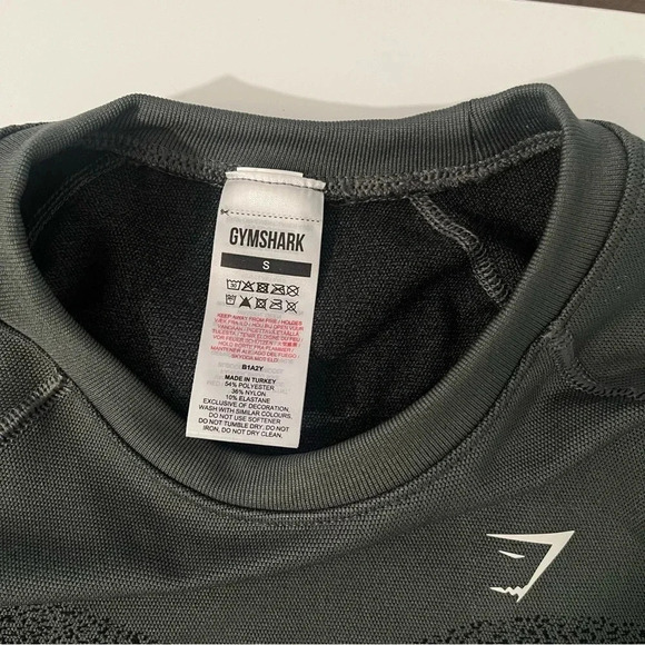 Gymshark Womens Adapt Seamless Ombre Long Sleeve Crop Top Black Gray Gym Small - Picture 3 of 5